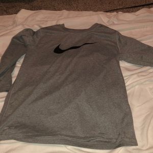 Long sleeve shirt